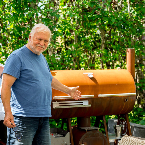 GrillSymbol Smoker Holzkohlegrill Smoky Beast XL SUPERPREIS