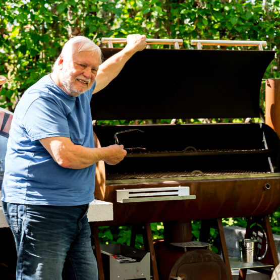 GrillSymbol Smoker Holzkohlegrill Smoky Beast XL