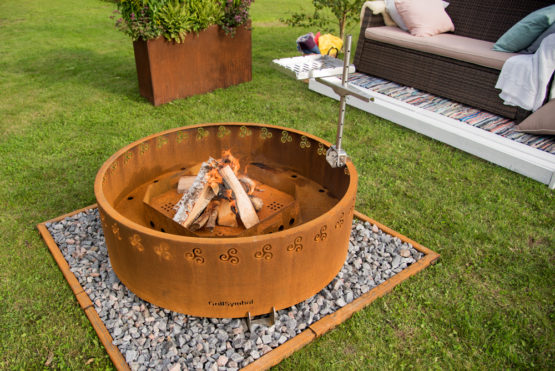 GrillSymbol Cor-Ten Steel Fire Pit Legend