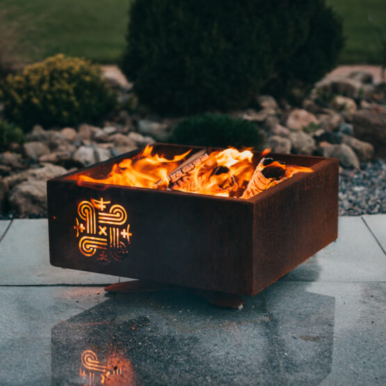 GrillSymbol Corten Steel Fire Pit Piazza