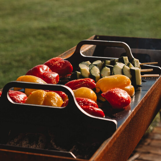 GrillSymbol Charcoal Grill Naked Chef XL