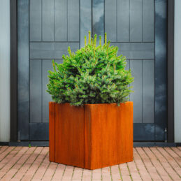 GrillSymbol Corten Steel Planter Clara L