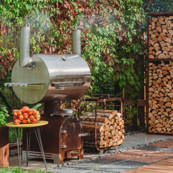 GrillSymbol Smoker Holzkohlegrill Smoky Beast Silver