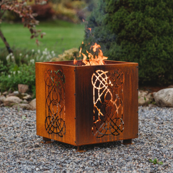 GrillSymbol Corten Steel Fire Pit Laterna